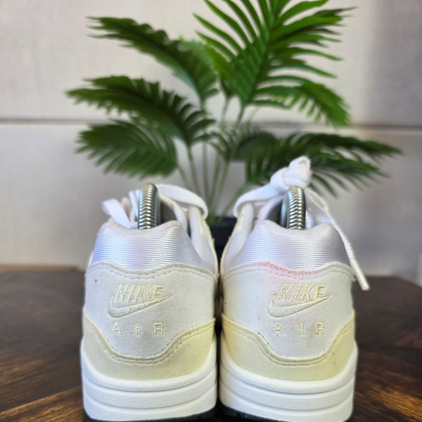 Nike Air Max 1 Alabaster maat 39