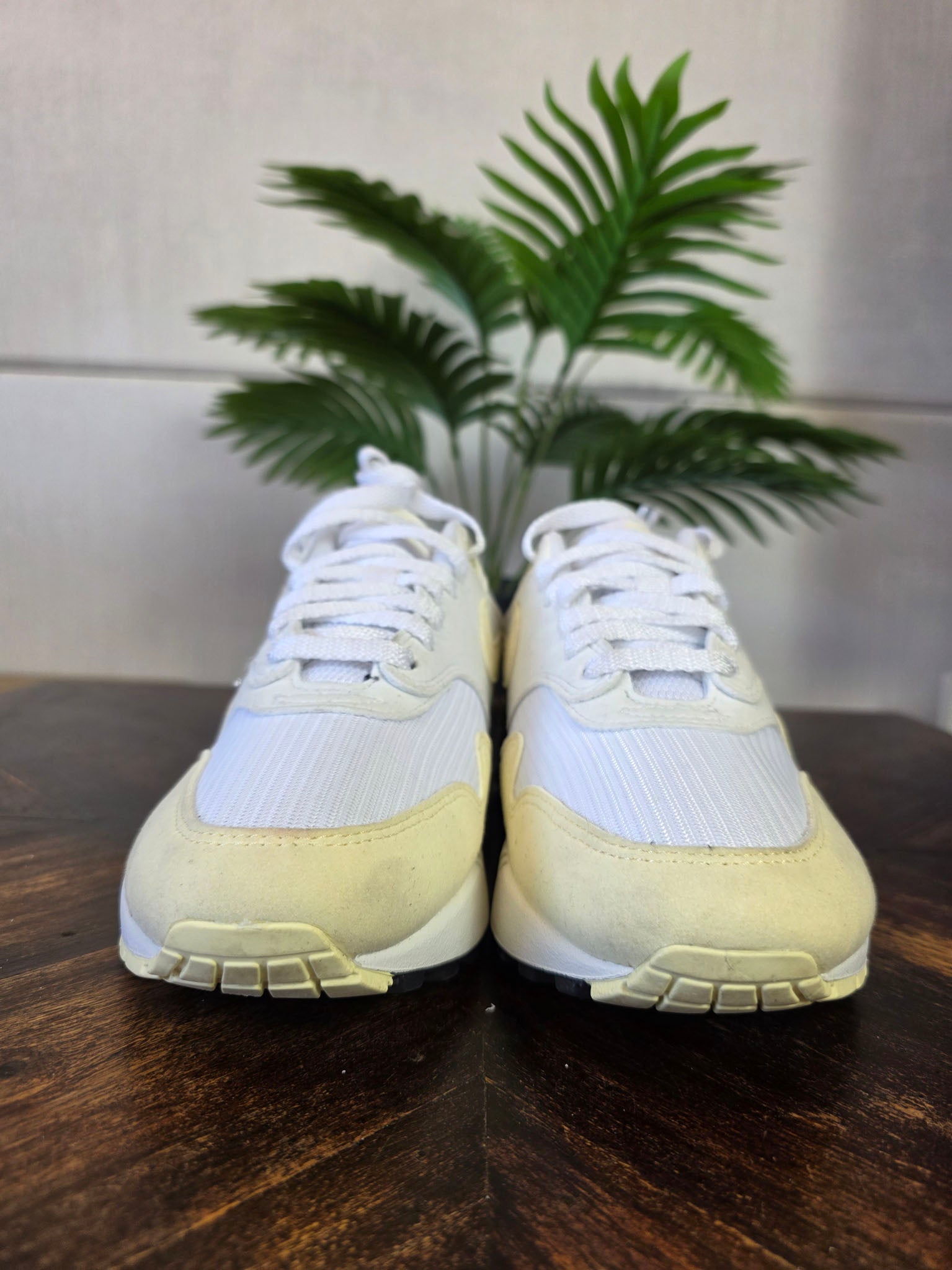 Nike Air Max 1 Alabaster maat 39