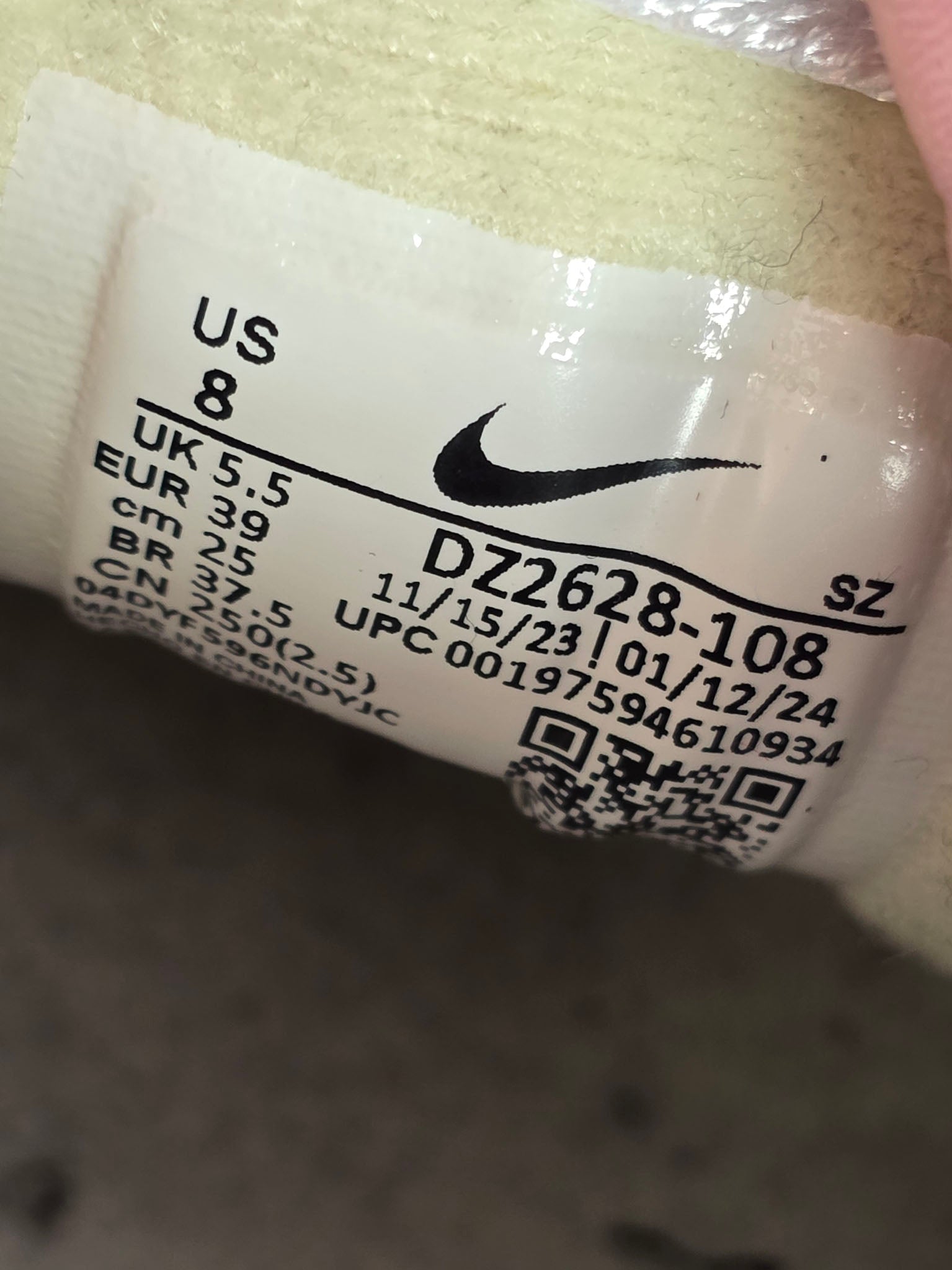 Nike Air Max 1 Alabaster maat 39