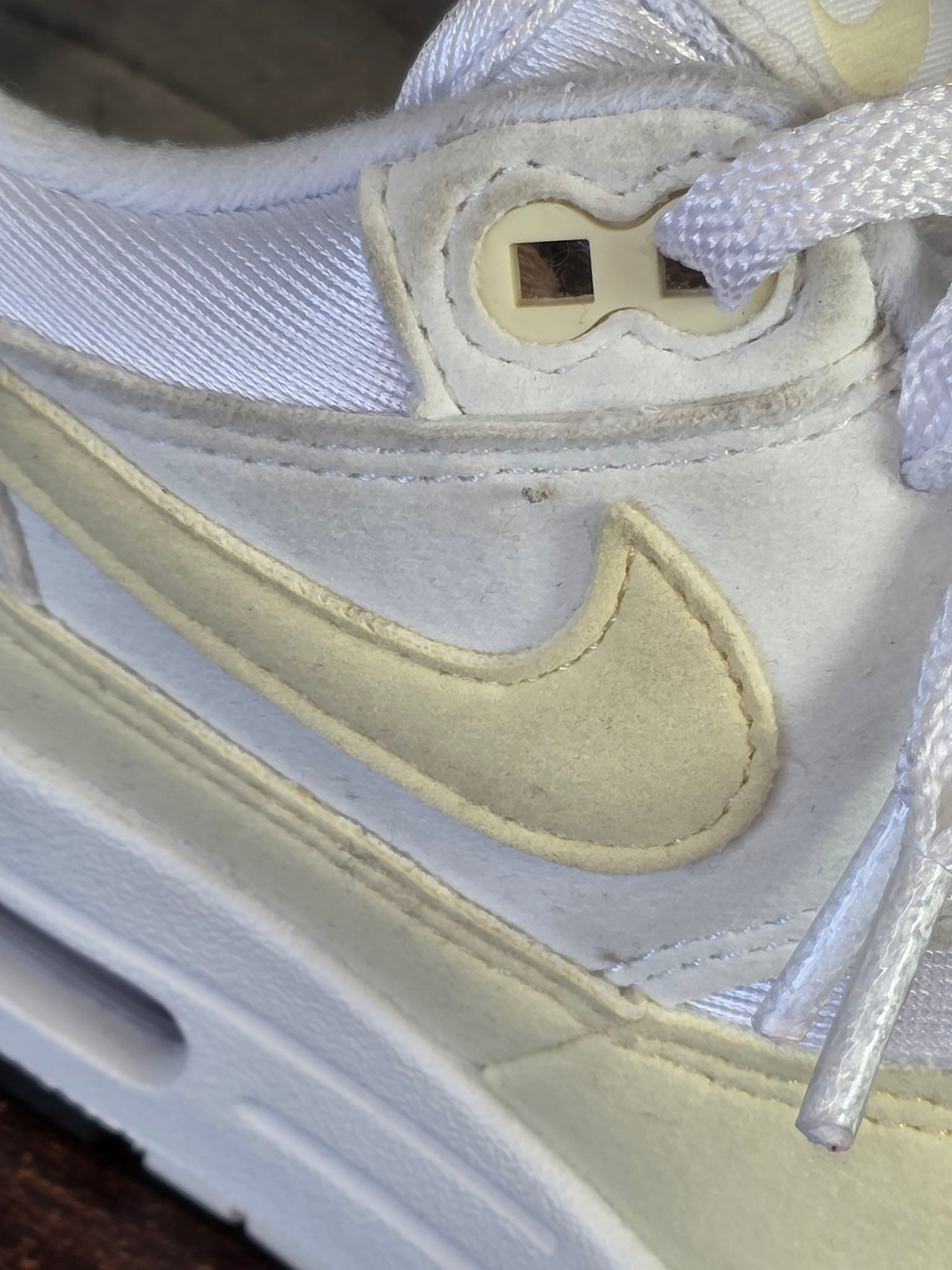 Nike Air Max 1 Alabaster maat 39