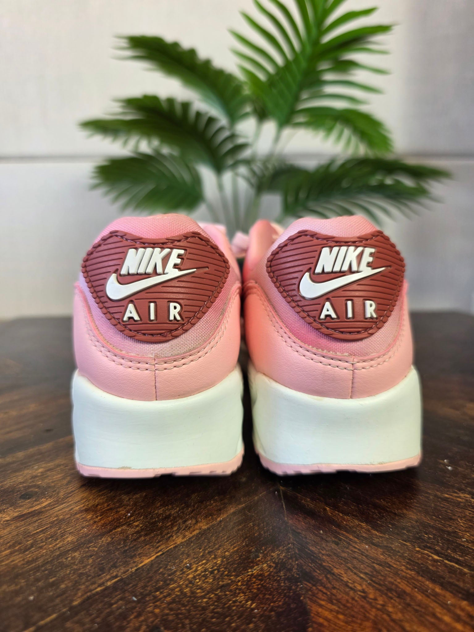 Nike Air Max 90 Airbrushed Pink maat 36,5