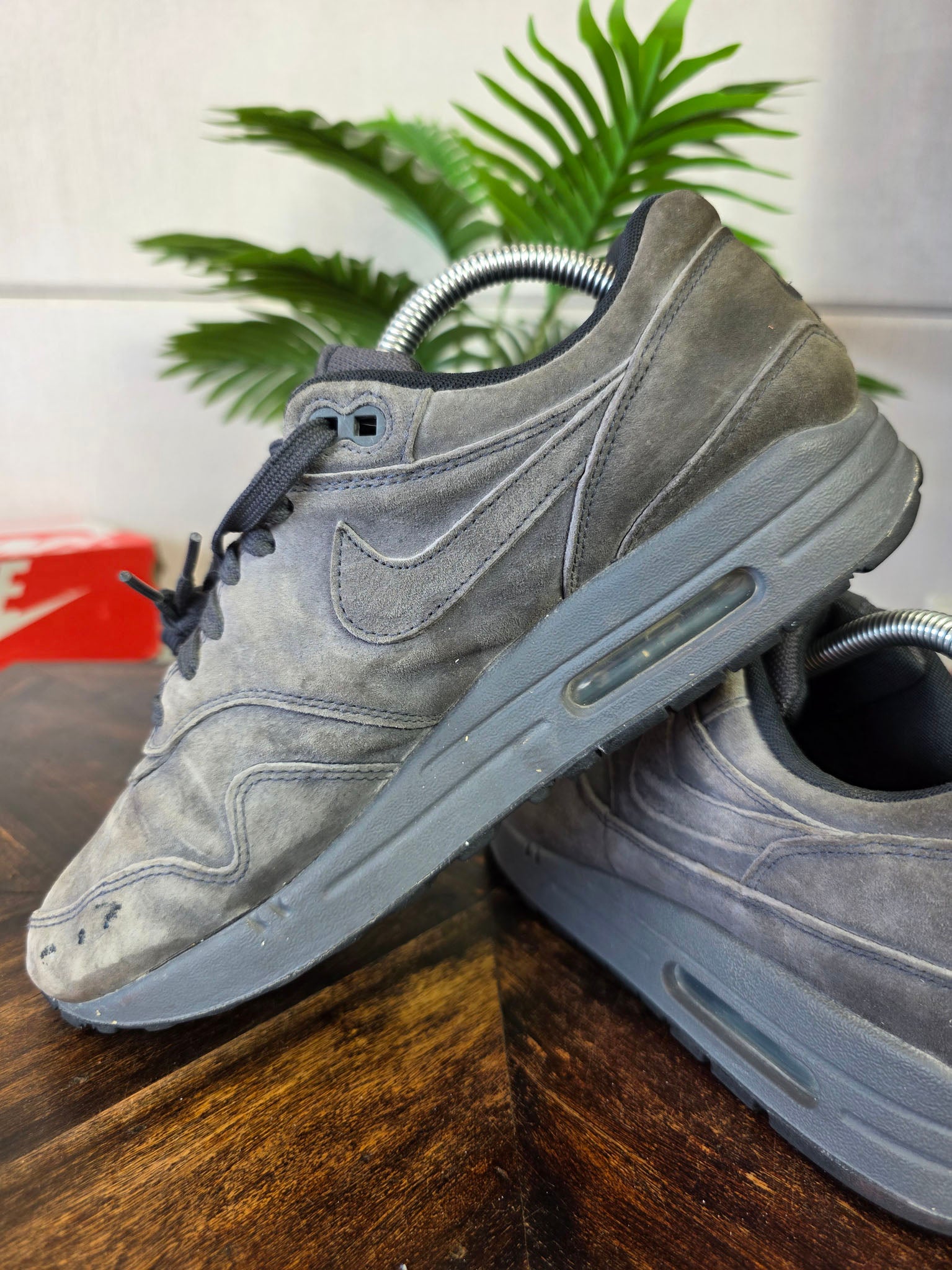 Nike Air Max 1 Premium Anthracite maat 42
