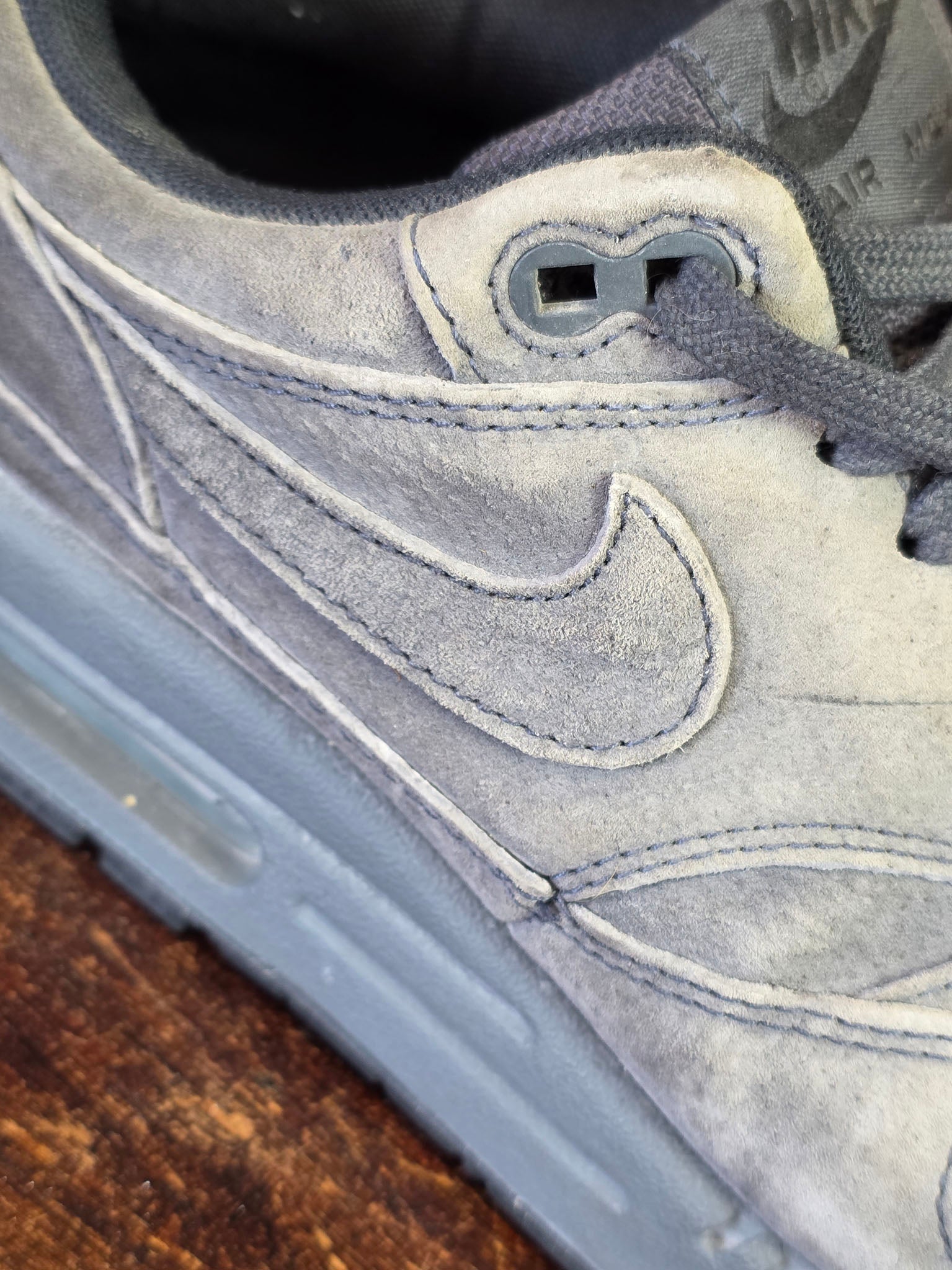 Nike Air Max 1 Premium Anthracite maat 42