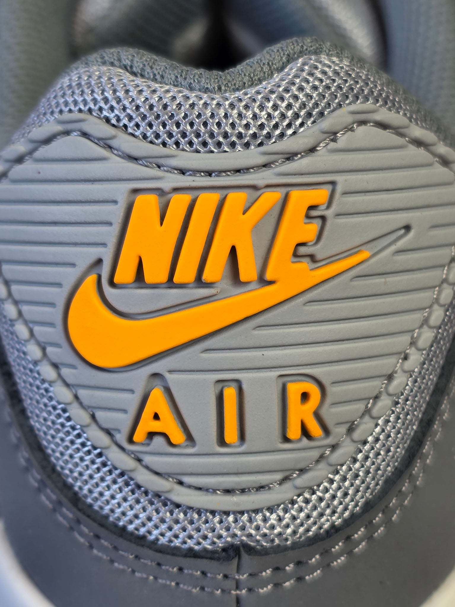 Nike Air Max 90 Sundial Grey maat 40