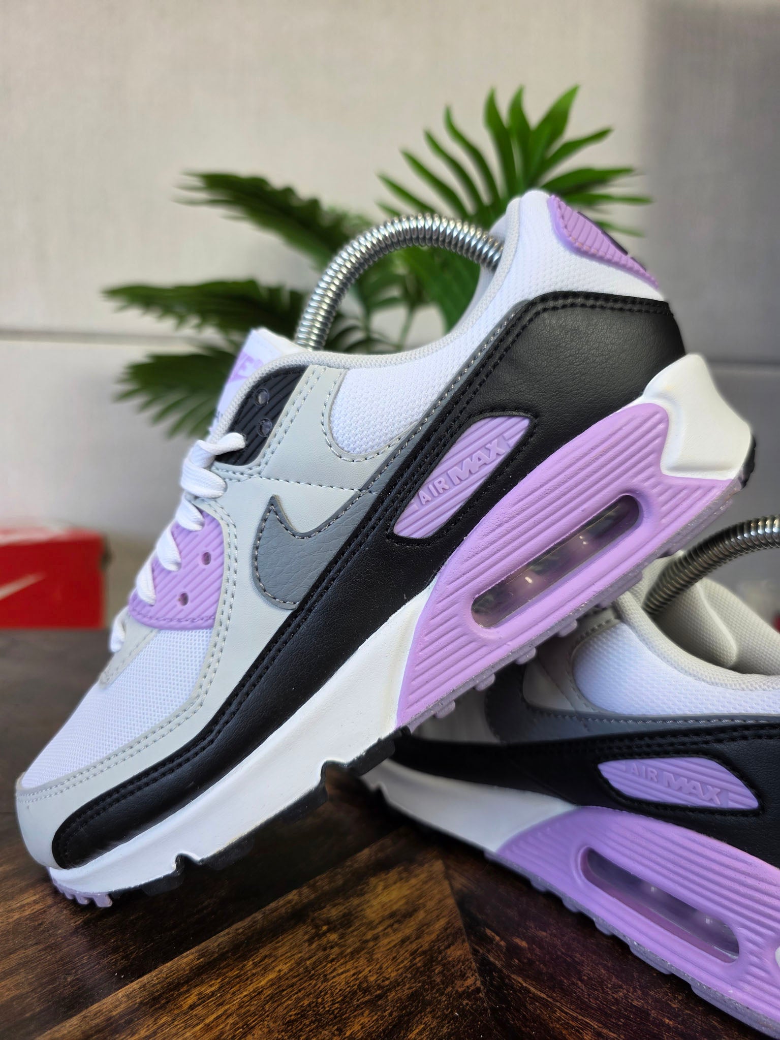 Nike Air Max 90 White Lilac maat 39