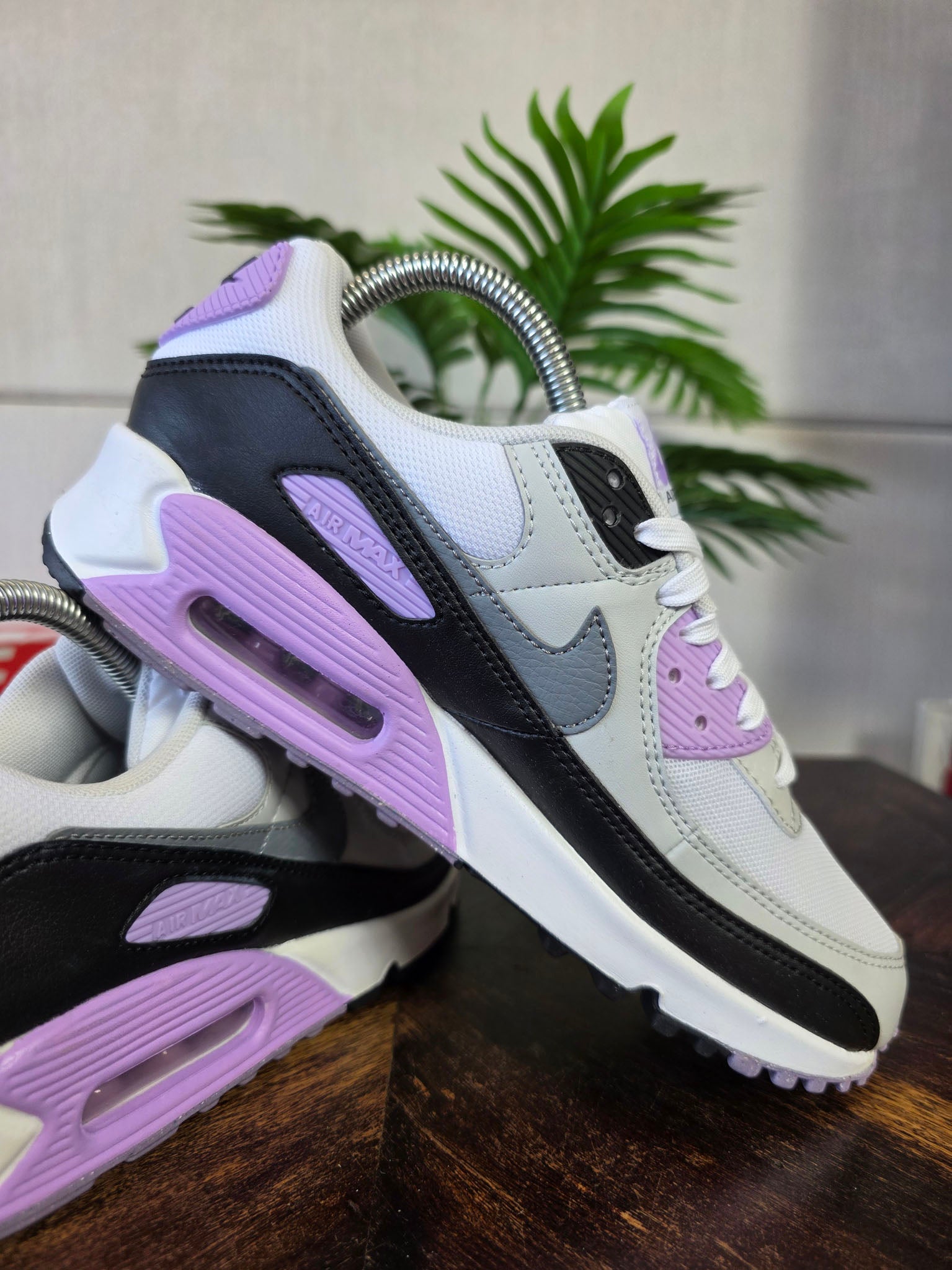Nike Air Max 90 White Lilac maat 39