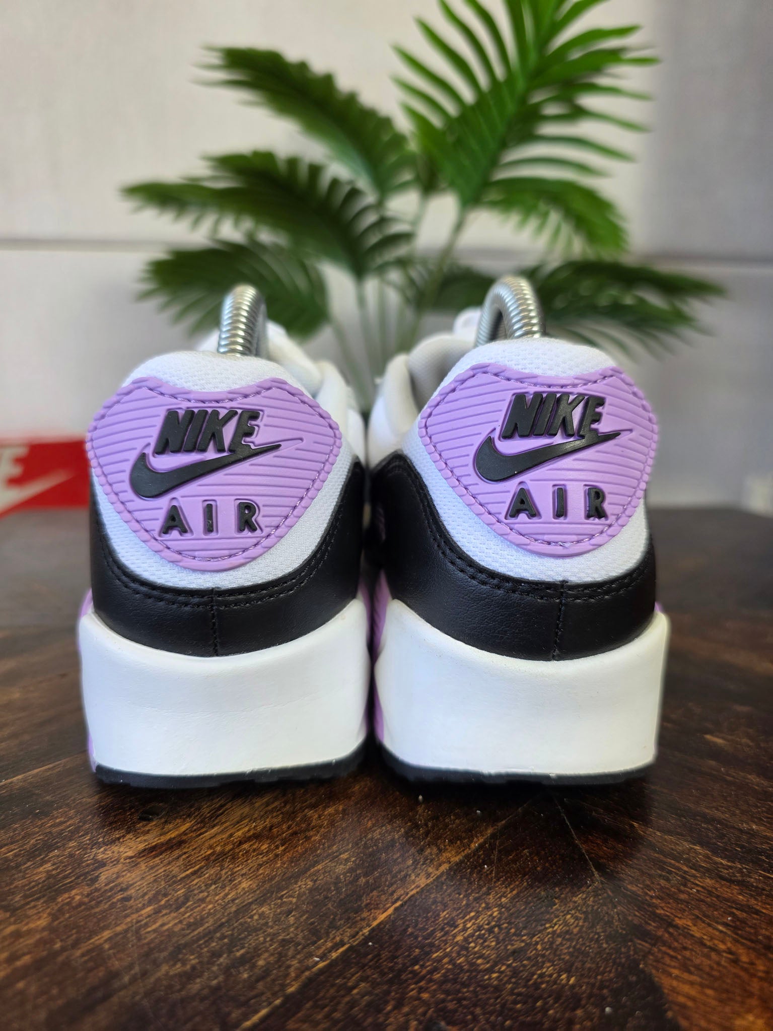 Nike Air Max 90 White Lilac maat 39