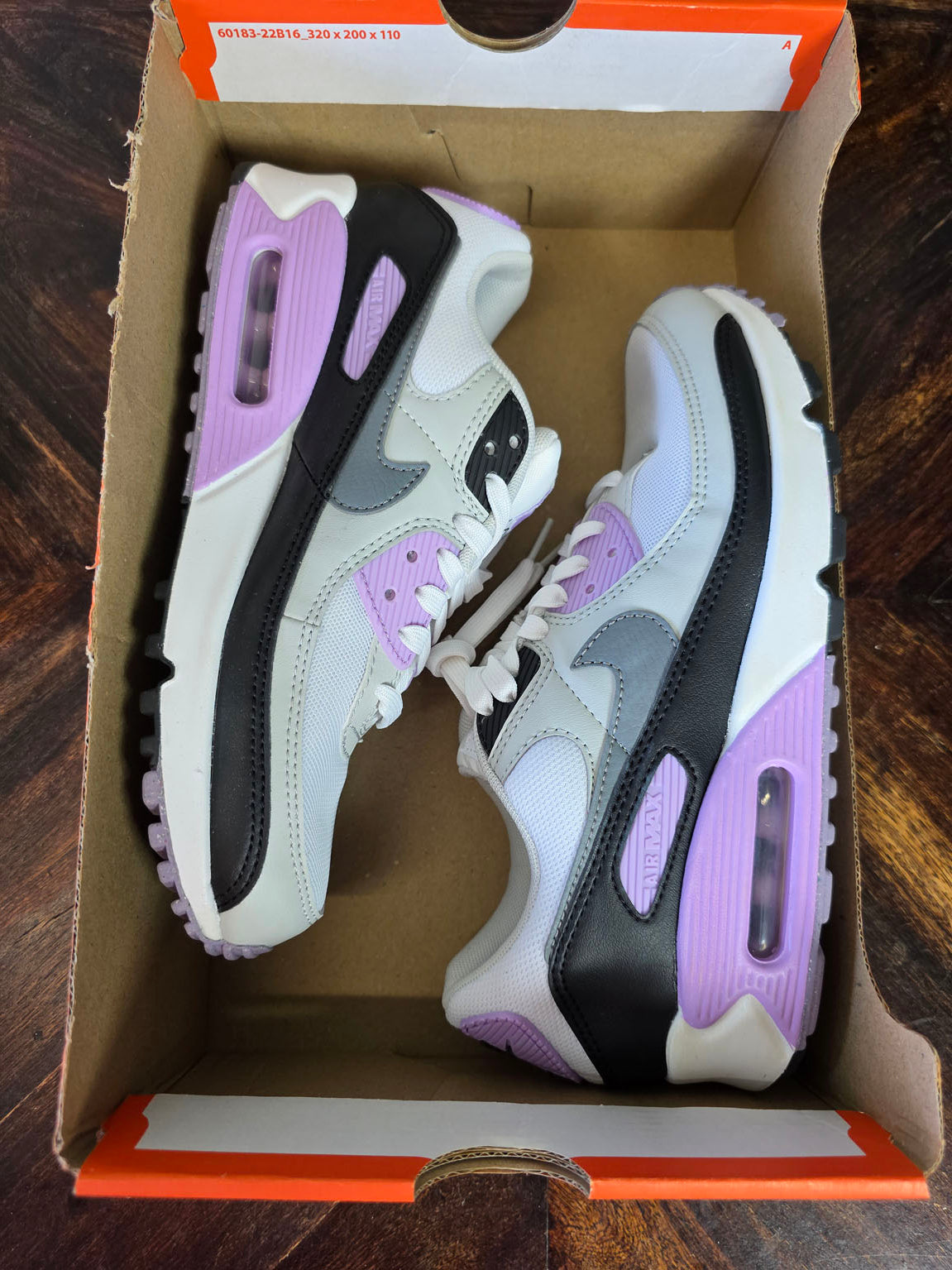 Nike Air Max 90 White Lilac maat 39