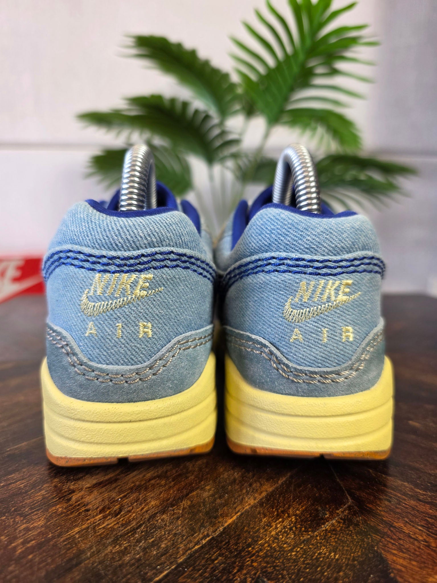 Nike Air Max 1 PRM Dirty Denim maat 37,5