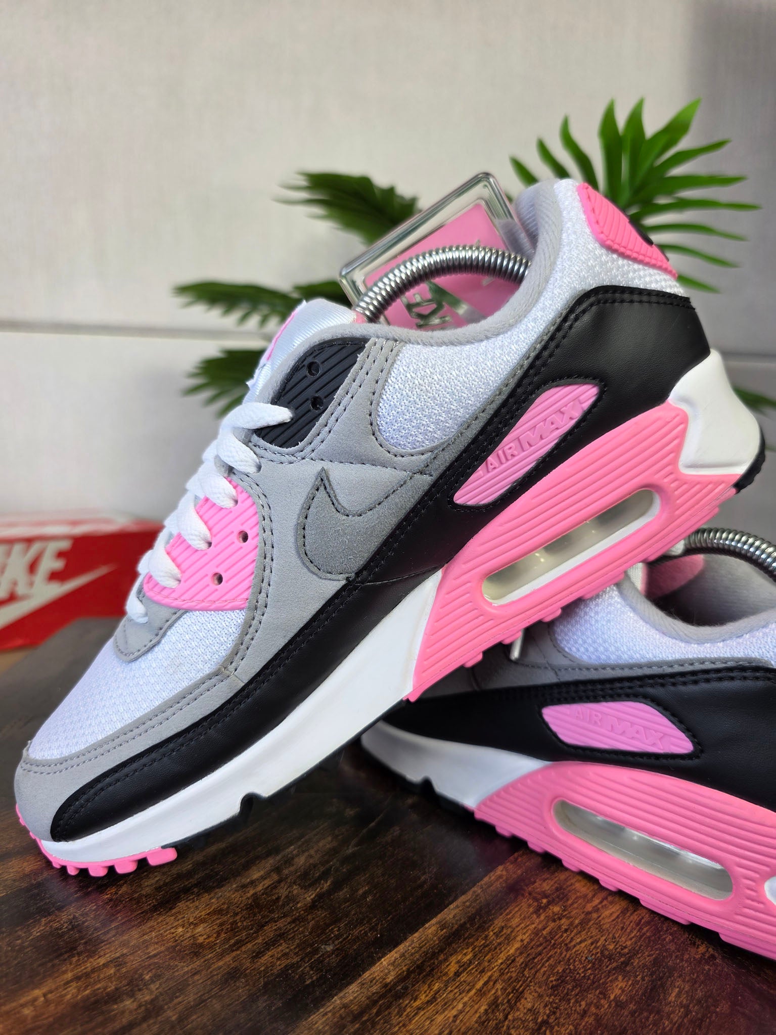 Nike Air Max 90 Recraft Rose maat 42,5