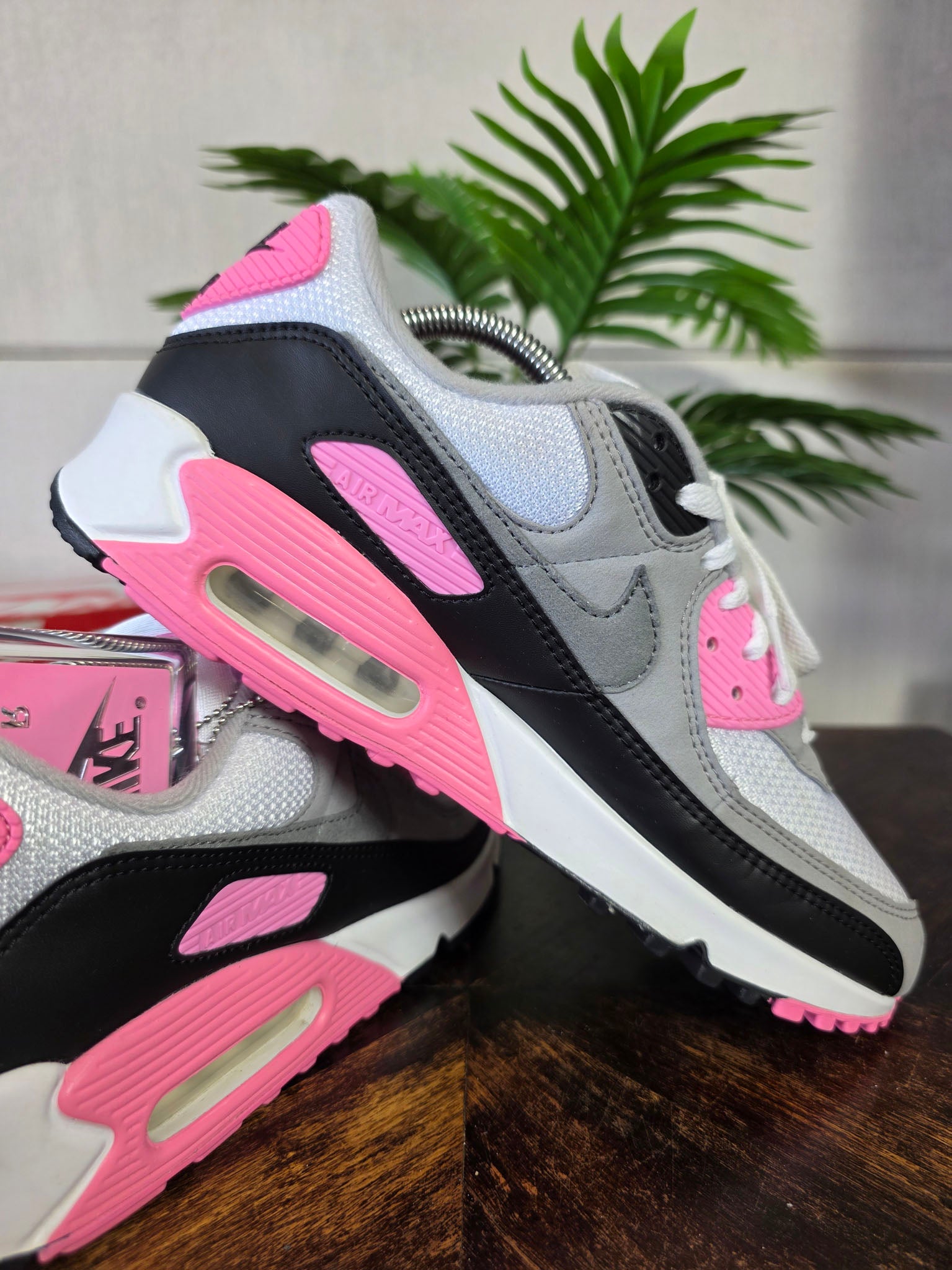 Nike Air Max 90 Recraft Rose maat 42,5