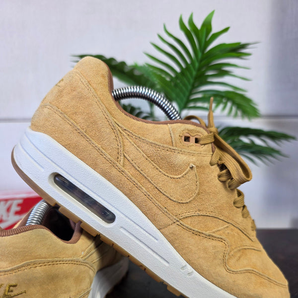 Nike Air Max 1 Wheat (2018) maat 42,5