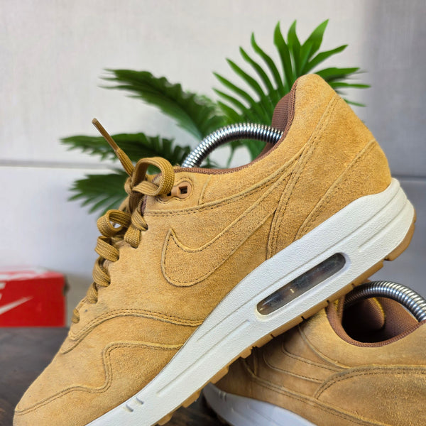 Nike Air Max 1 Wheat (2018) maat 42,5