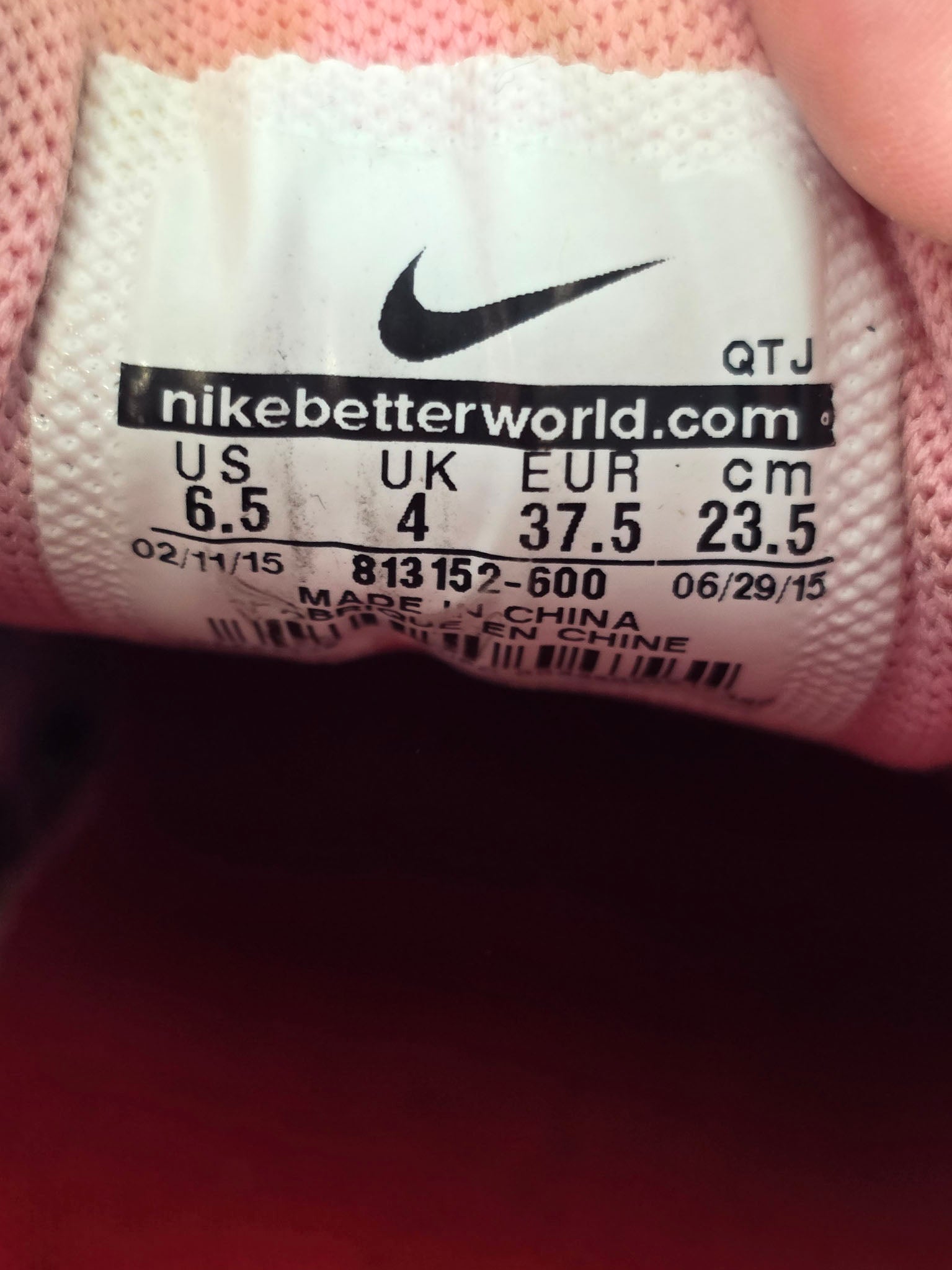 Nike Air Max 90 Shangai Must Win Cake maat 37,5