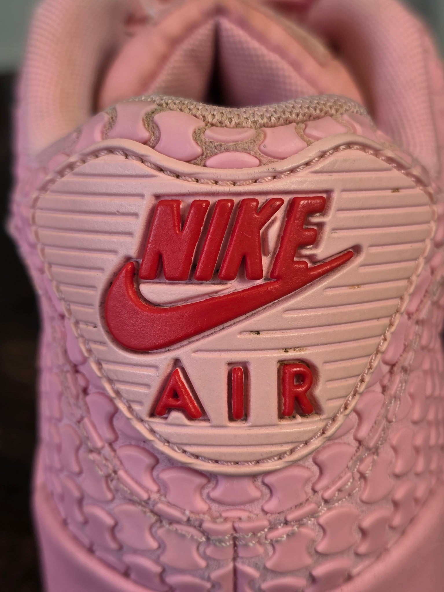 Nike Air Max 90 Shangai Must Win Cake maat 37,5
