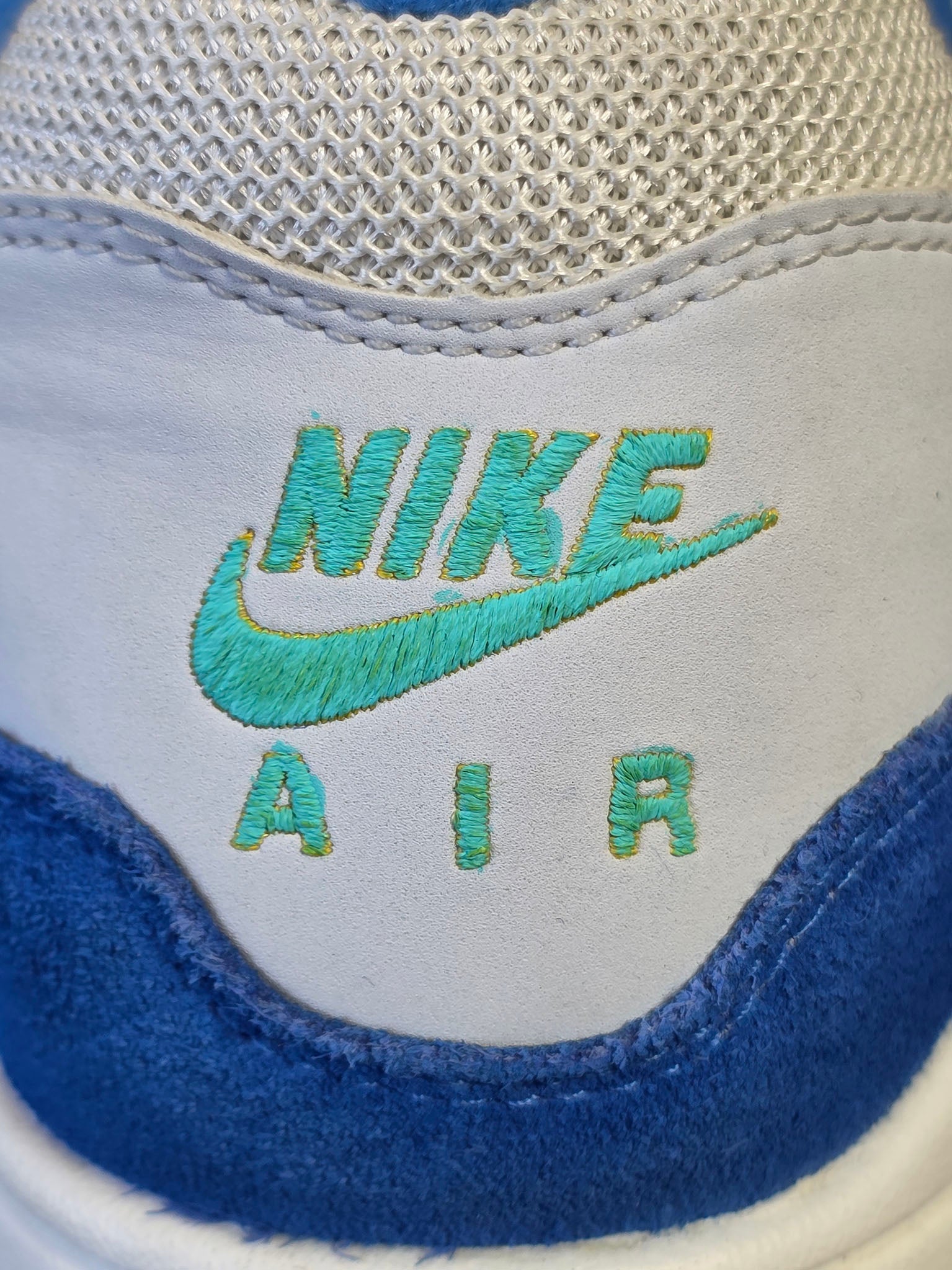 Nike Air Max 1 Signal Blue maat 44