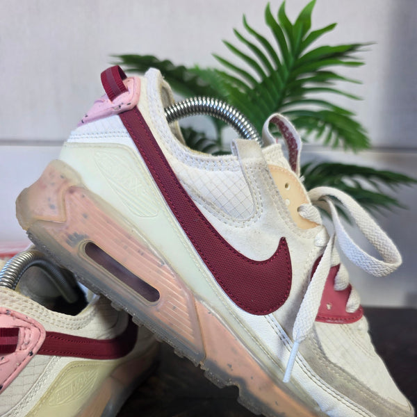 Nike Air Max 90 Pomegranate maat 40,5