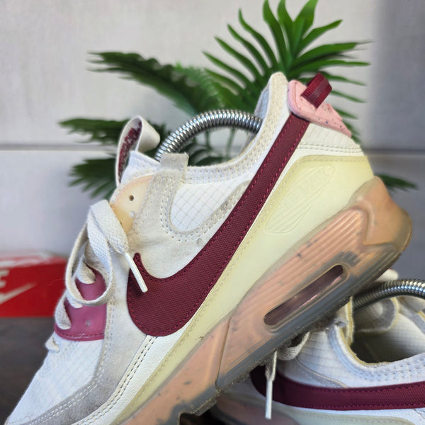 Nike Air Max 90 Pomegranate maat 40,5
