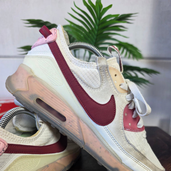 Nike Air Max 90 Pomegranate maat 40,5