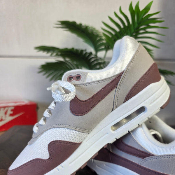 Nike Air Max 1 Smokey Mauve maat 41