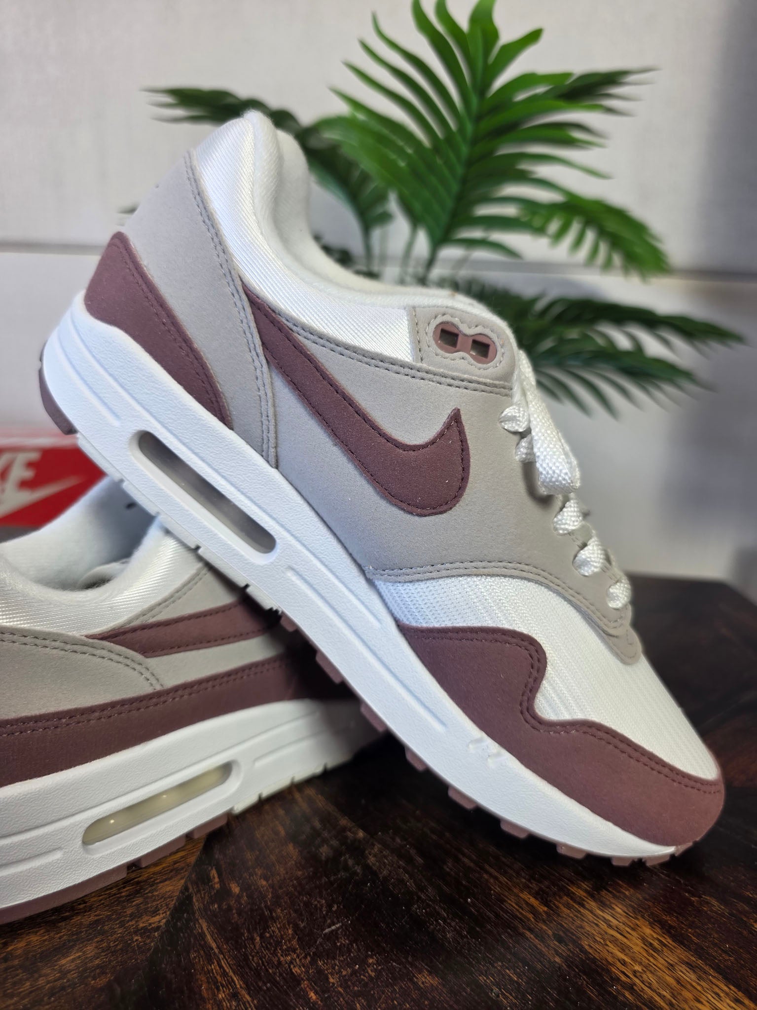 Nike Air Max 1 Smokey Mauve maat 41