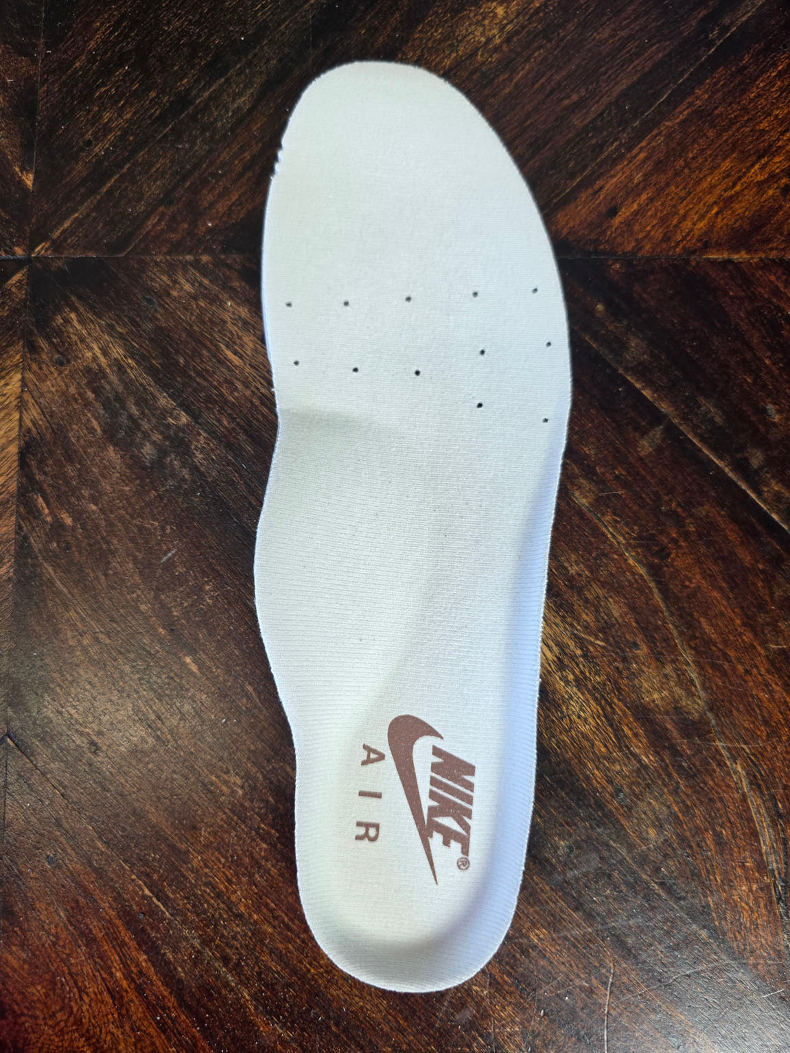 Nike Air Max 1 Smokey Mauve maat 41