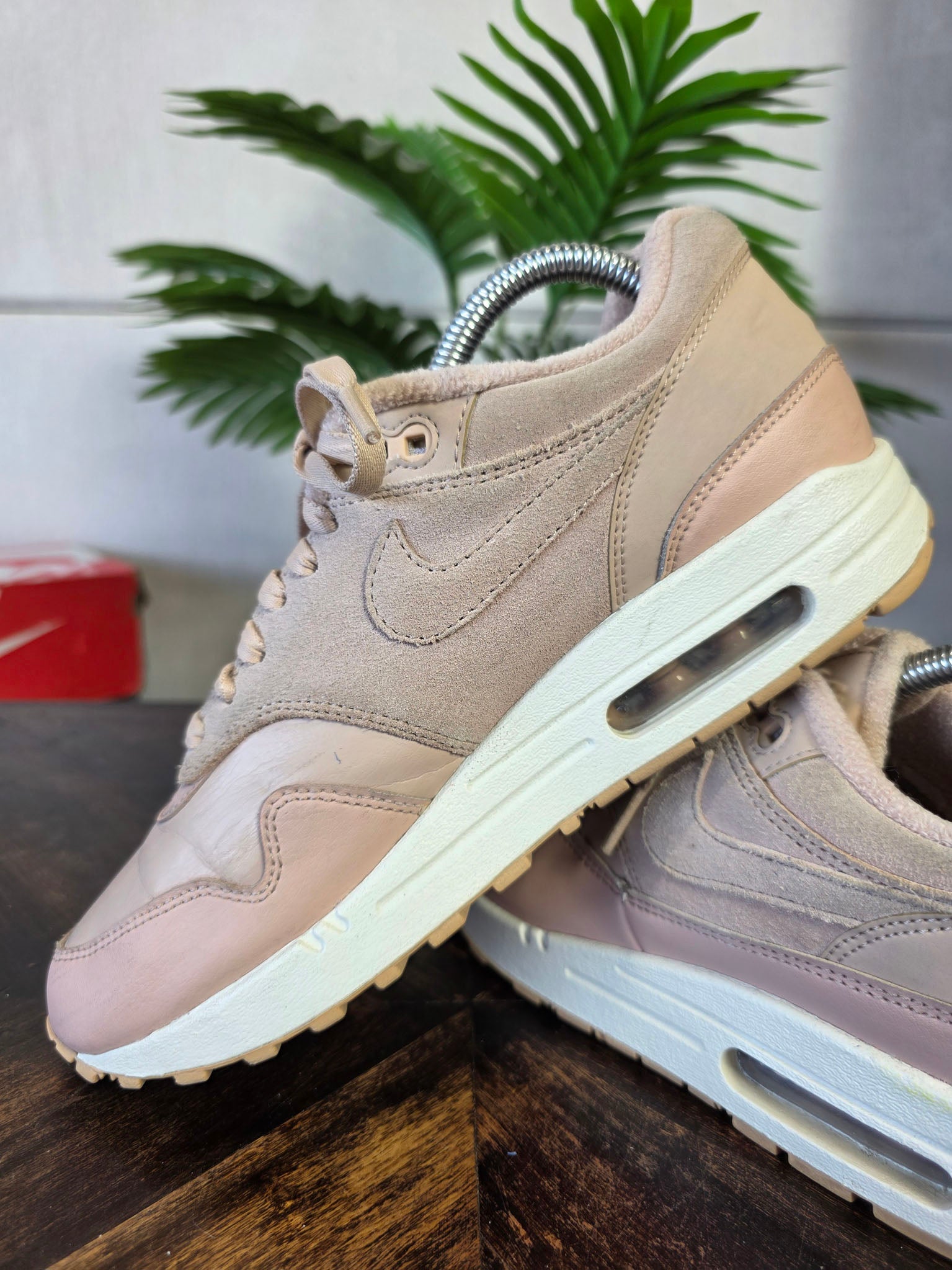 Nike Air Max 1 PRM Bio Beige maat 39