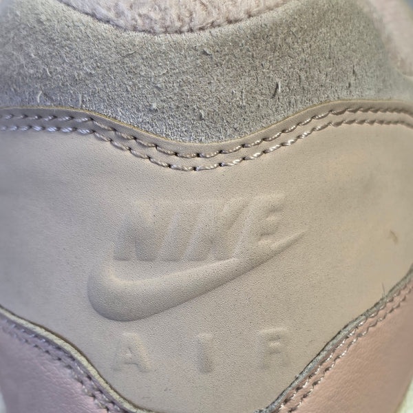 Nike Air Max 1 PRM Bio Beige maat 39