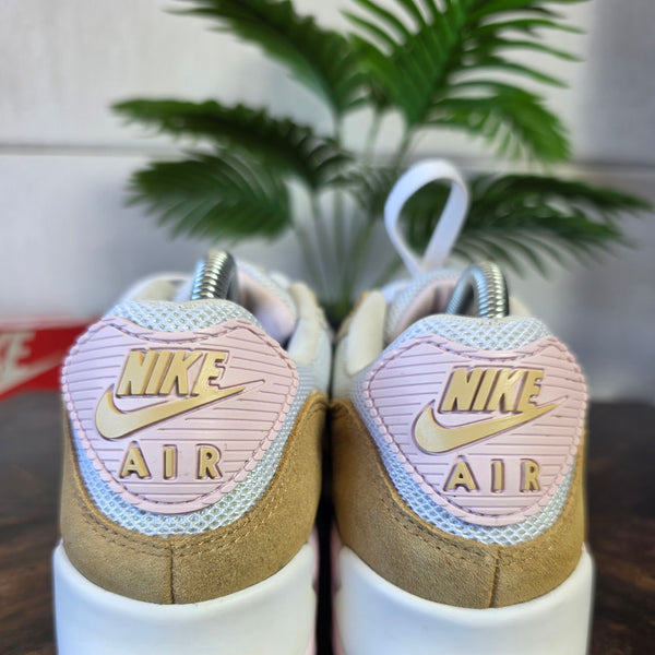 Nike Air Max 90 WMNS Sesame maat 40,5