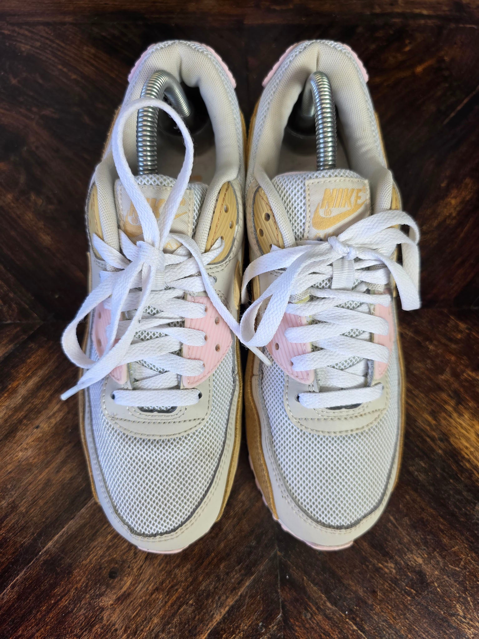 Nike Air Max 90 WMNS Sesame maat 40,5