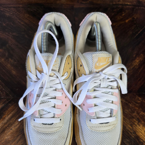 Nike Air Max 90 WMNS Sesame maat 40,5