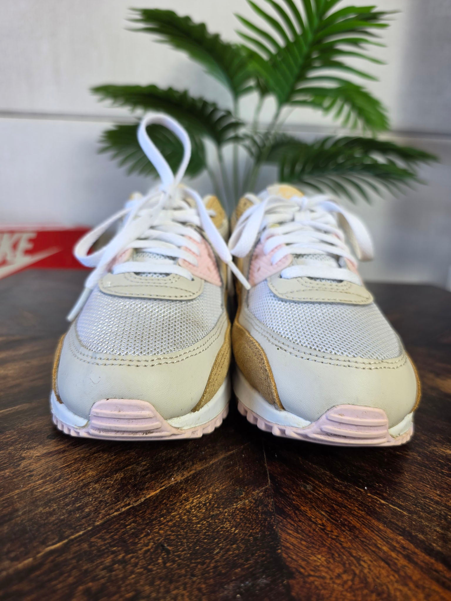 Nike Air Max 90 WMNS Sesame maat 40,5