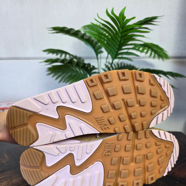 Nike Air Max 90 WMNS Sesame maat 40,5