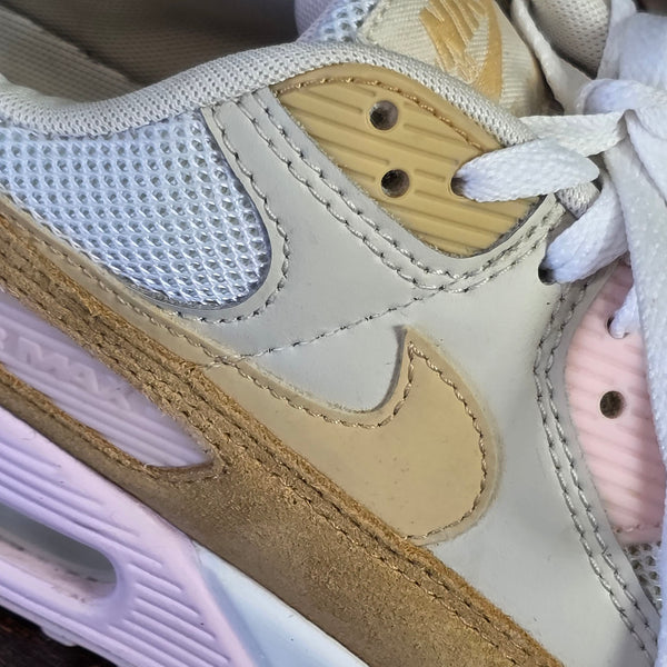 Nike Air Max 90 WMNS Sesame maat 40,5