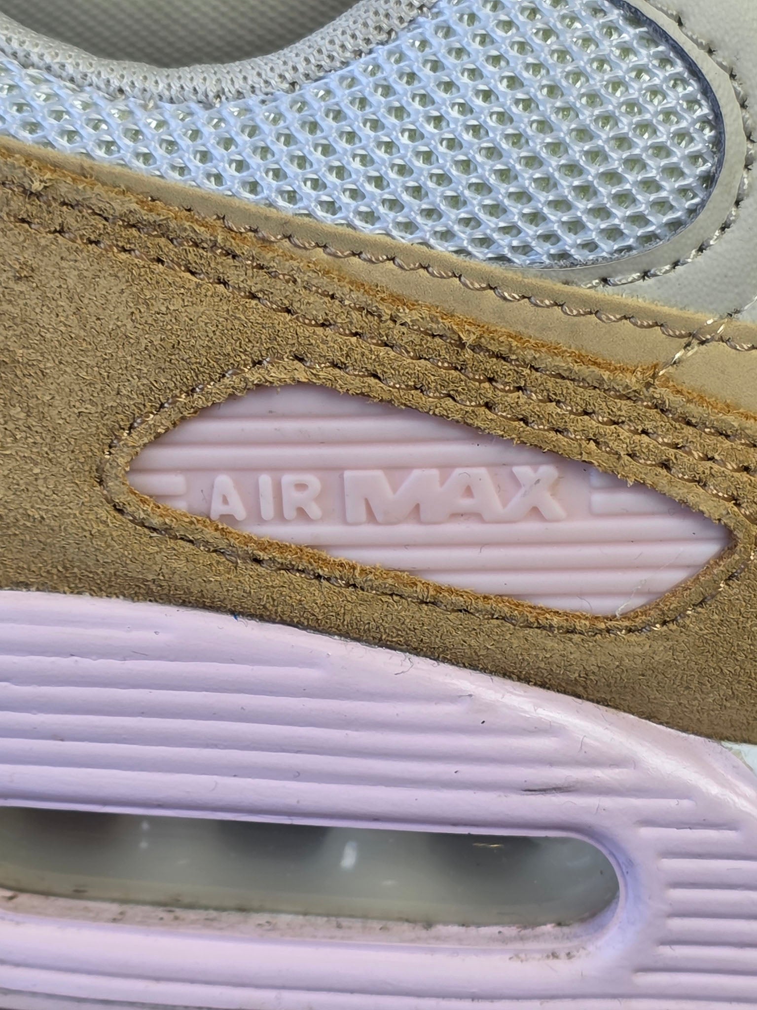 Nike Air Max 90 WMNS Sesame maat 40,5