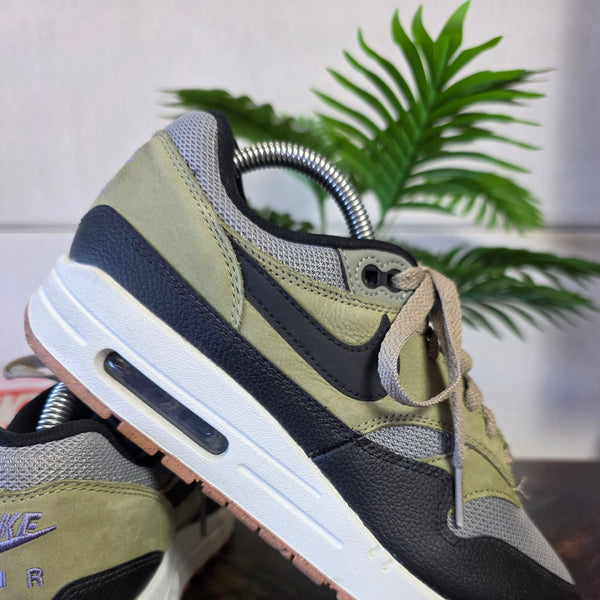 Nike Air Max 1 SC Dark Stucco maat 40