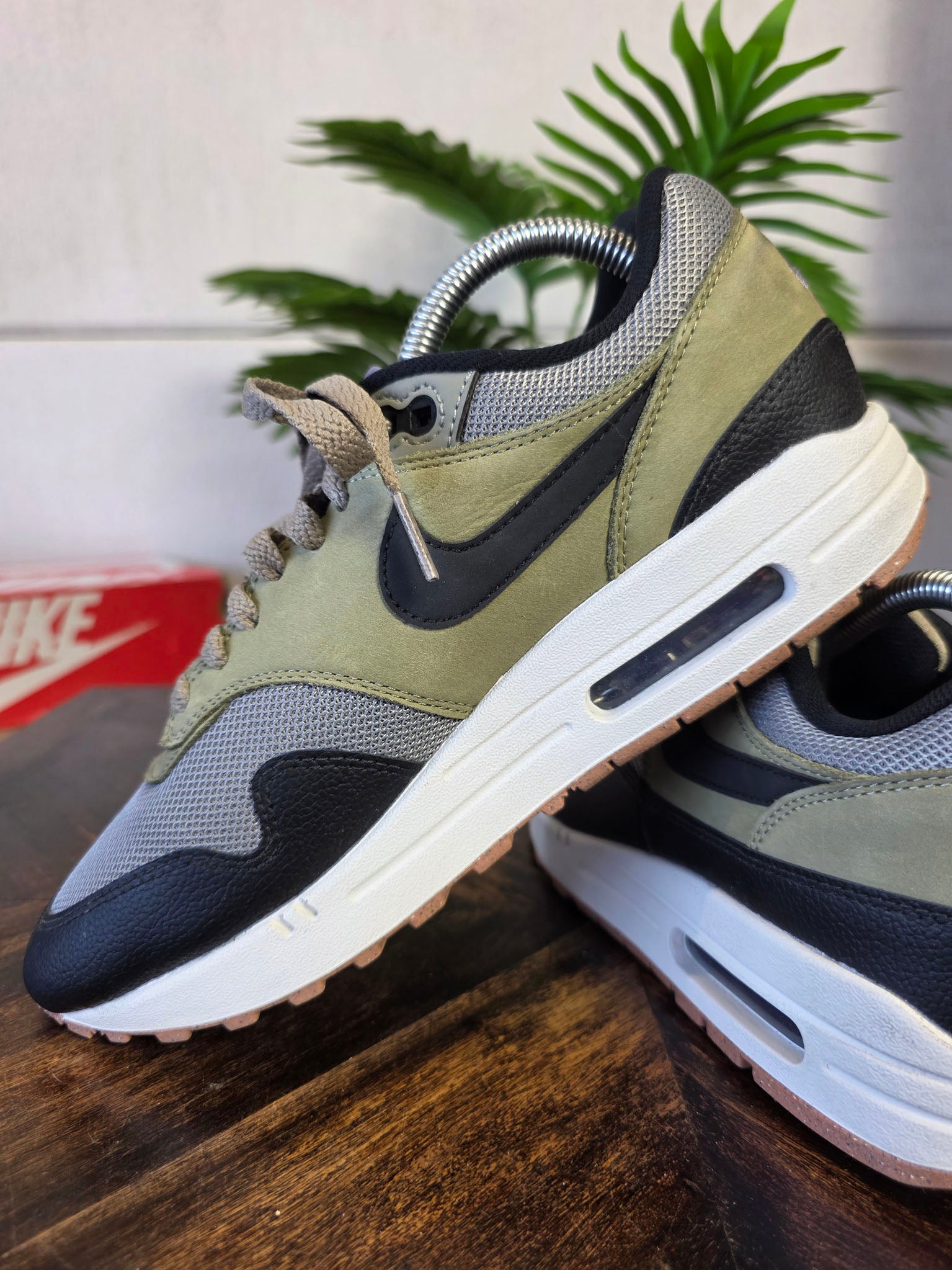 Nike Air Max 1 SC Dark Stucco maat 40