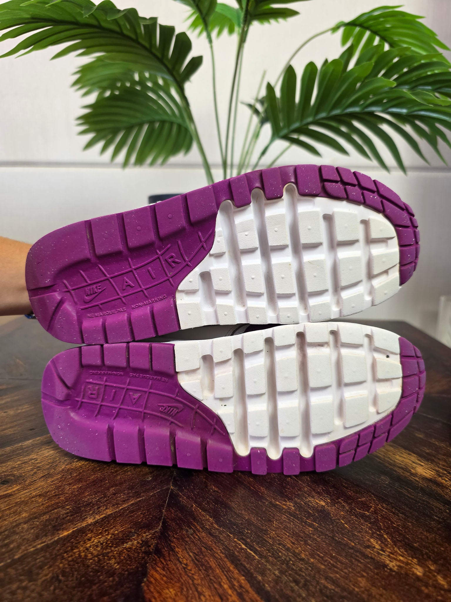 Nike Air Max 1 GS White Viotech maat 36