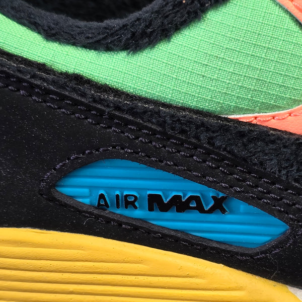 Nike Air Max 90 in Atomic Pink Solar Flare maat 38