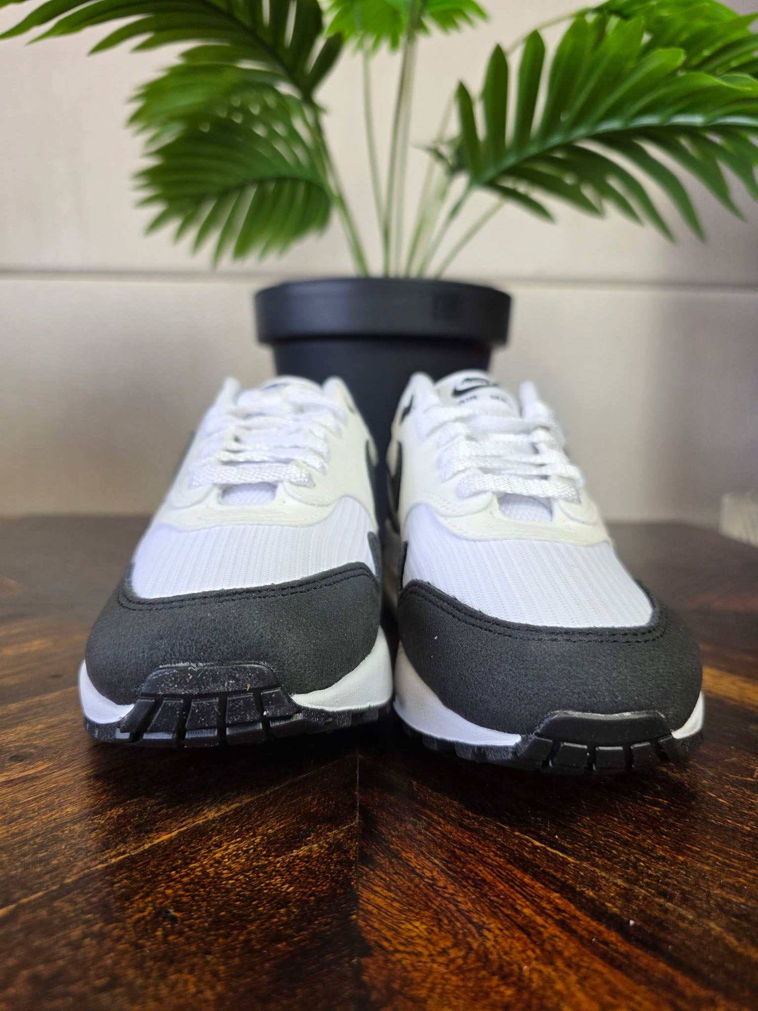 Nike Air Max 1 White Black maat 37,5