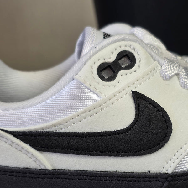 Nike Air Max 1 White Black maat 37,5