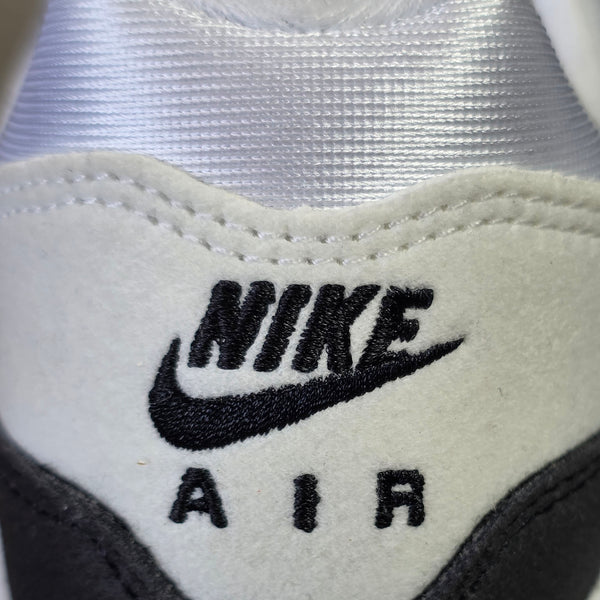 Nike Air Max 1 White Black maat 37,5