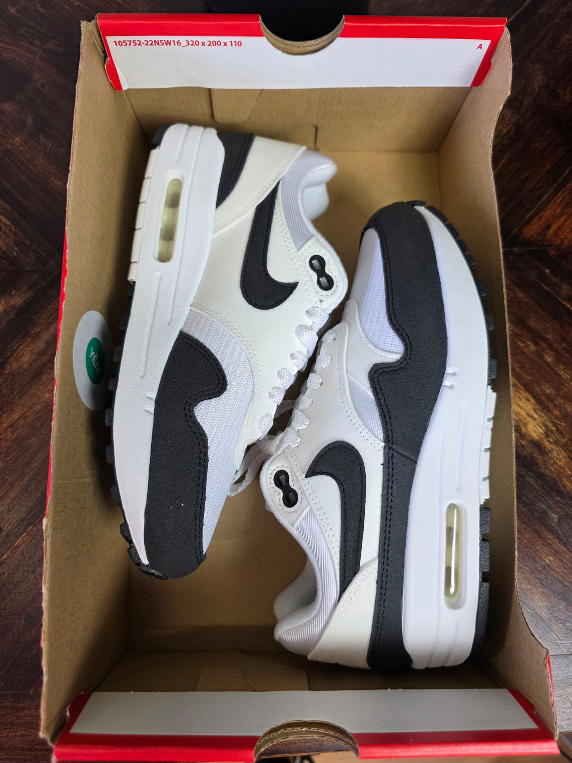 Nike Air Max 1 White Black maat 37,5