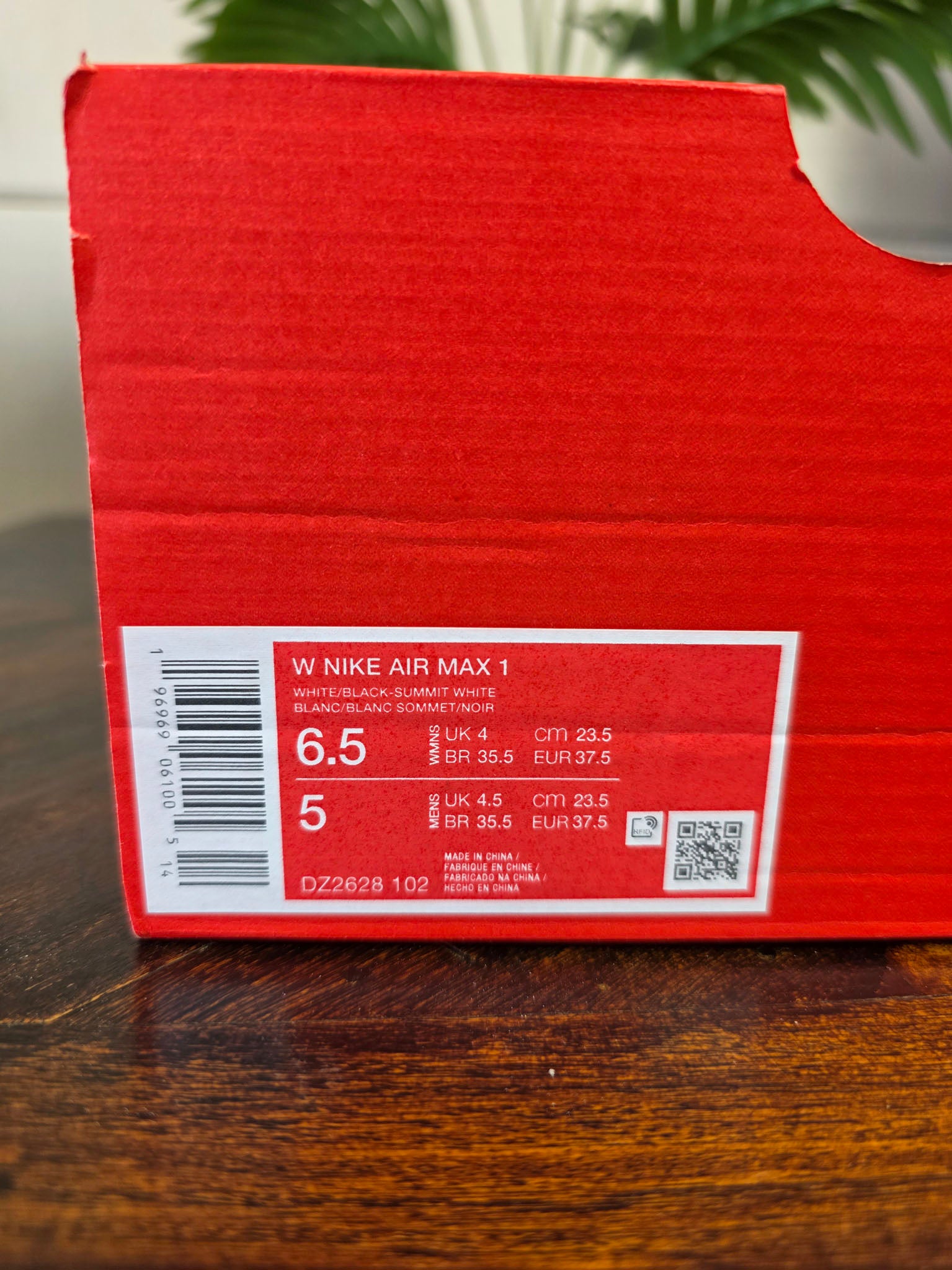 Nike Air Max 1 White Black maat 37,5