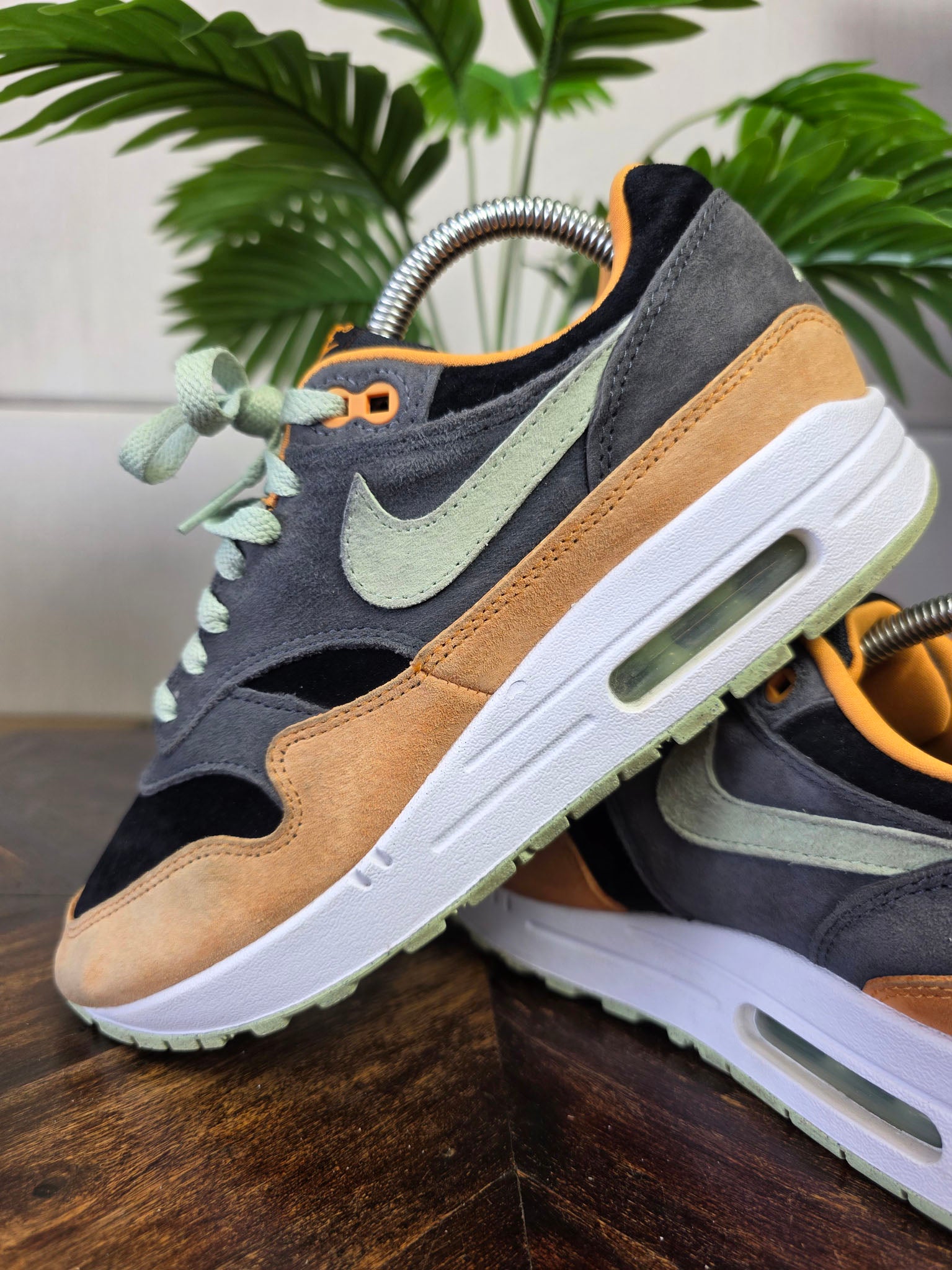 Nike Air Max 1 PRM Duck Honey Dew maat 40