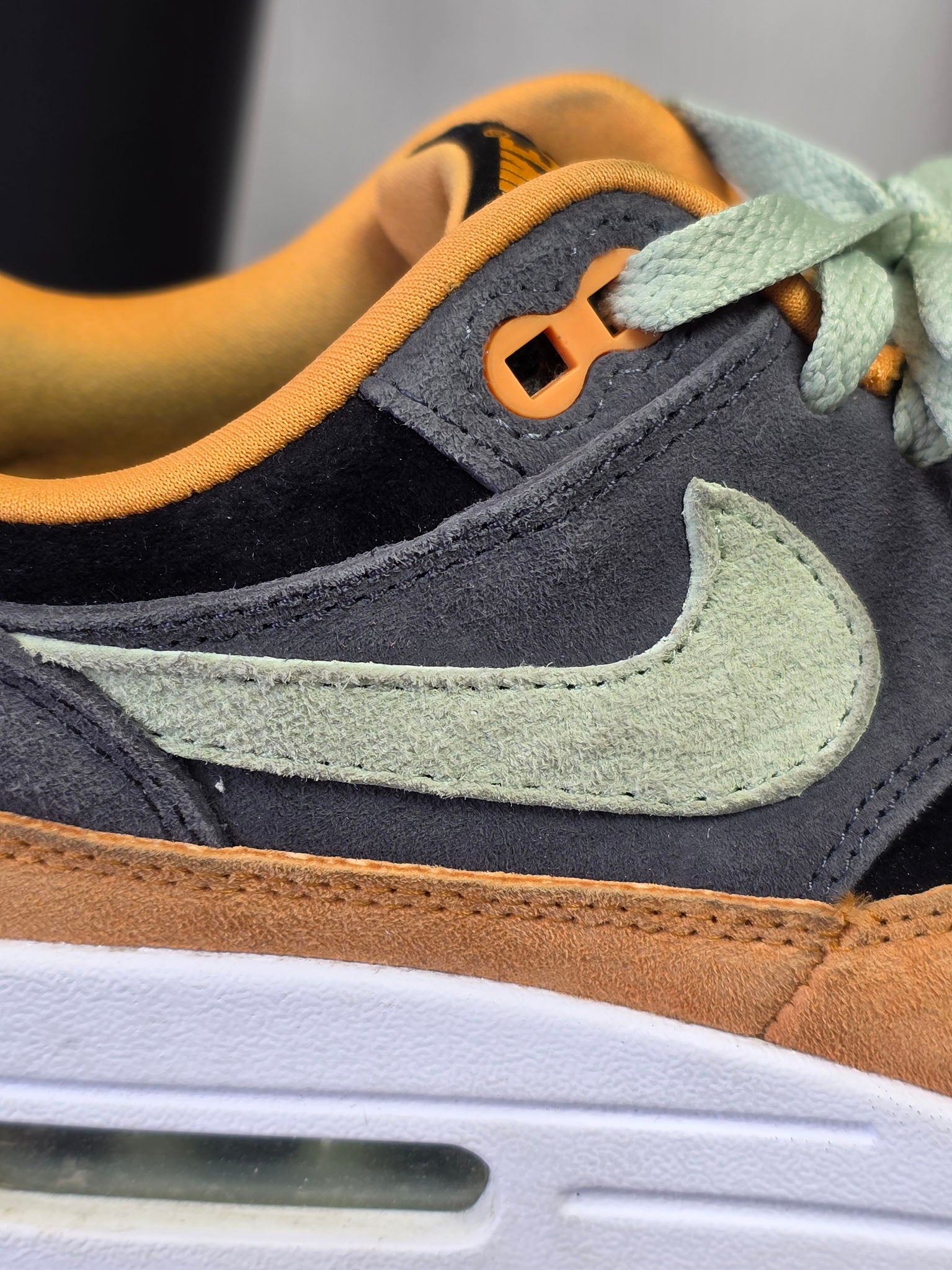 Nike Air Max 1 PRM Duck Honey Dew maat 40