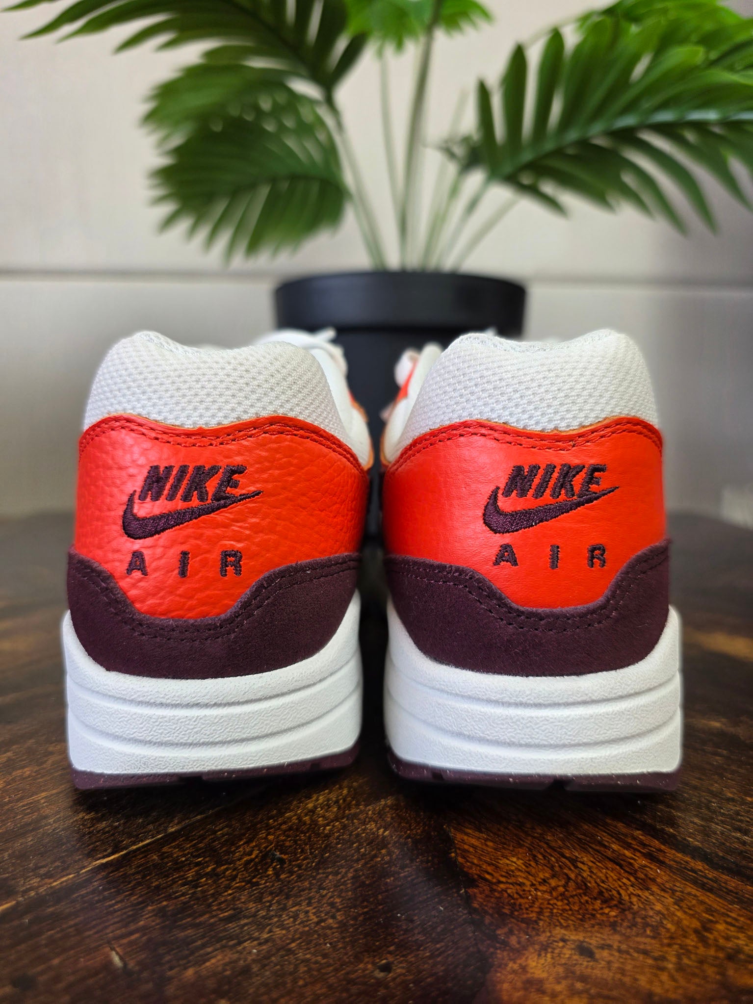 Nike Air Max 1 Burgundy Crush maat 39