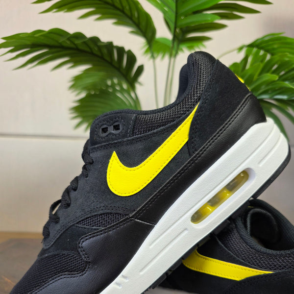 Nike Air Max 1 Black Opti Yellow maat 44