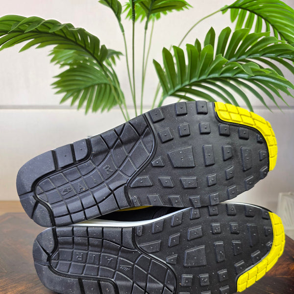Nike Air Max 1 Black Opti Yellow maat 44