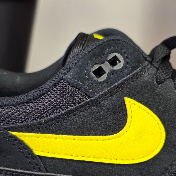 Nike Air Max 1 Black Opti Yellow maat 44